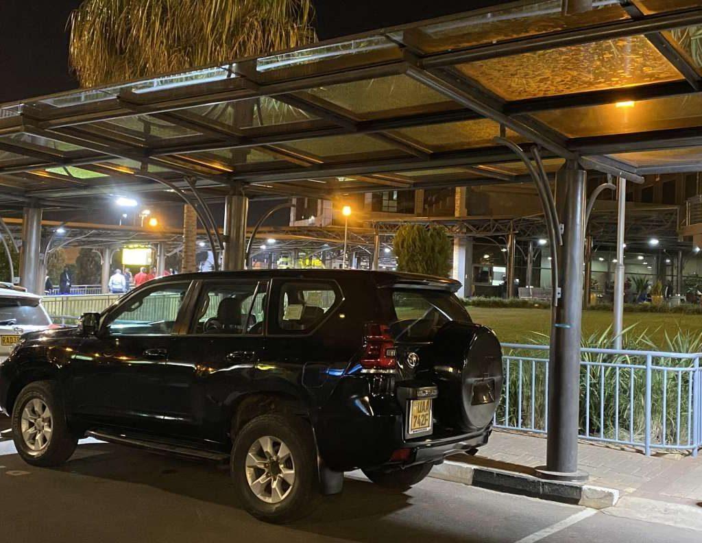 994x4 car rental rwanda