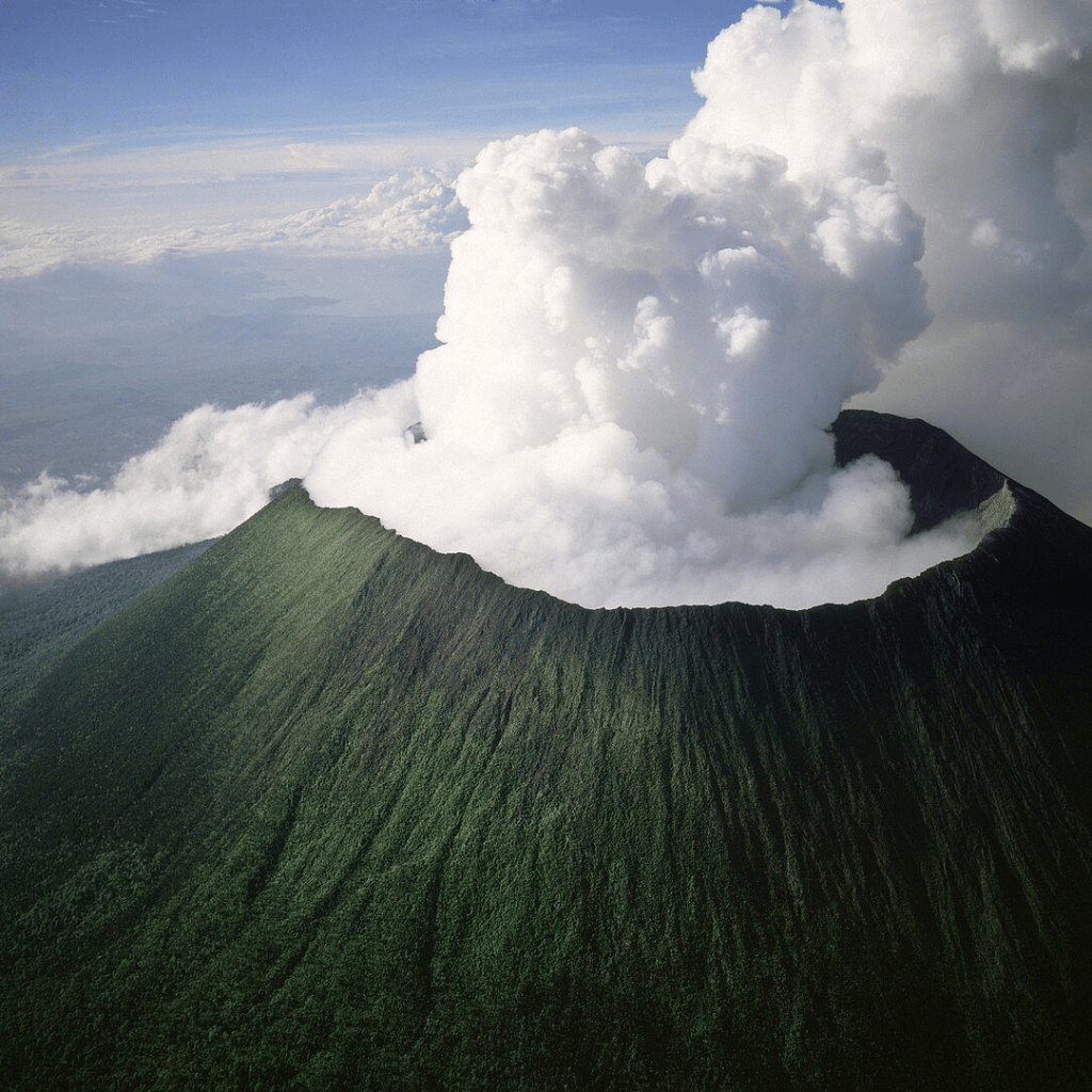 Tour Virunga National Park with 4x4 Car Rental Rwanda