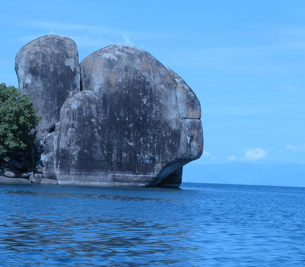 Visit Lake Victoria with 4x4 Car Rental Rwanda