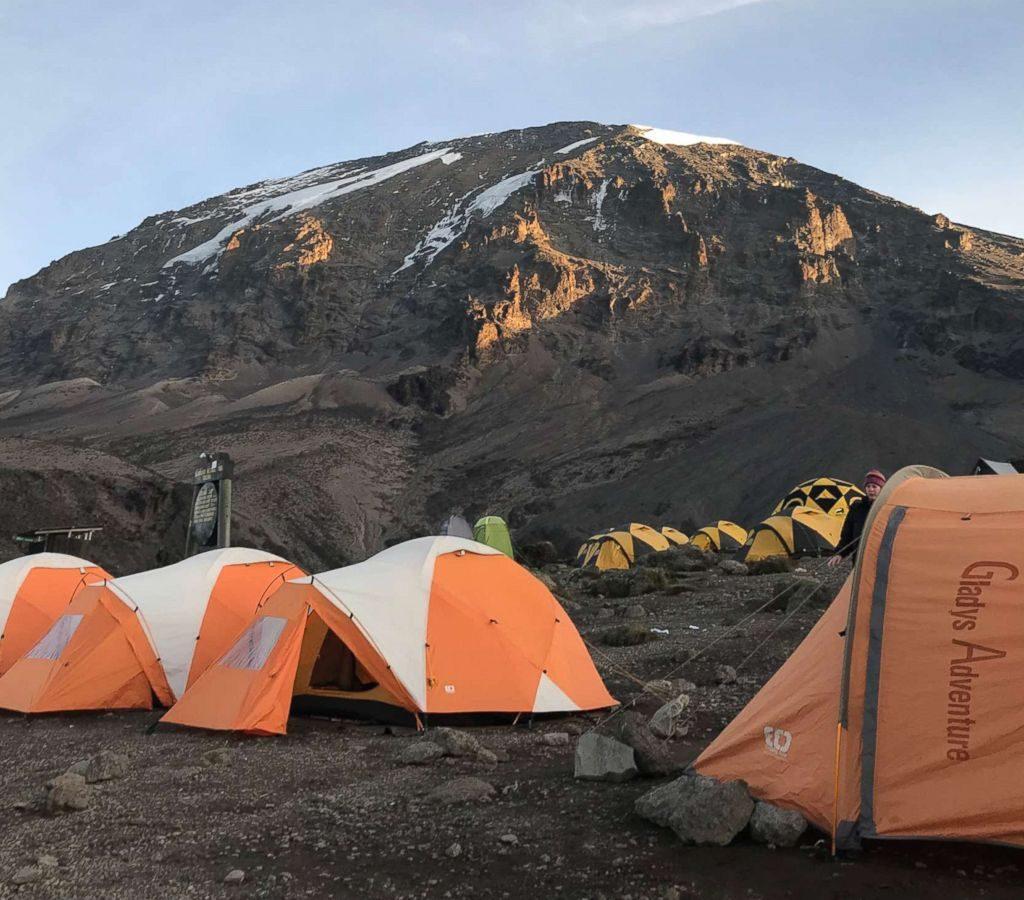 mount kilamanjaro 08 abc jc 190311 hpMain 16x9 1600 4x4 car rental rwanda