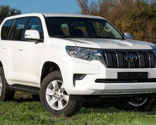 Rwanda Car Rental for Couples: