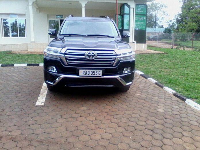 Kigali Airport Car Hire: Booking